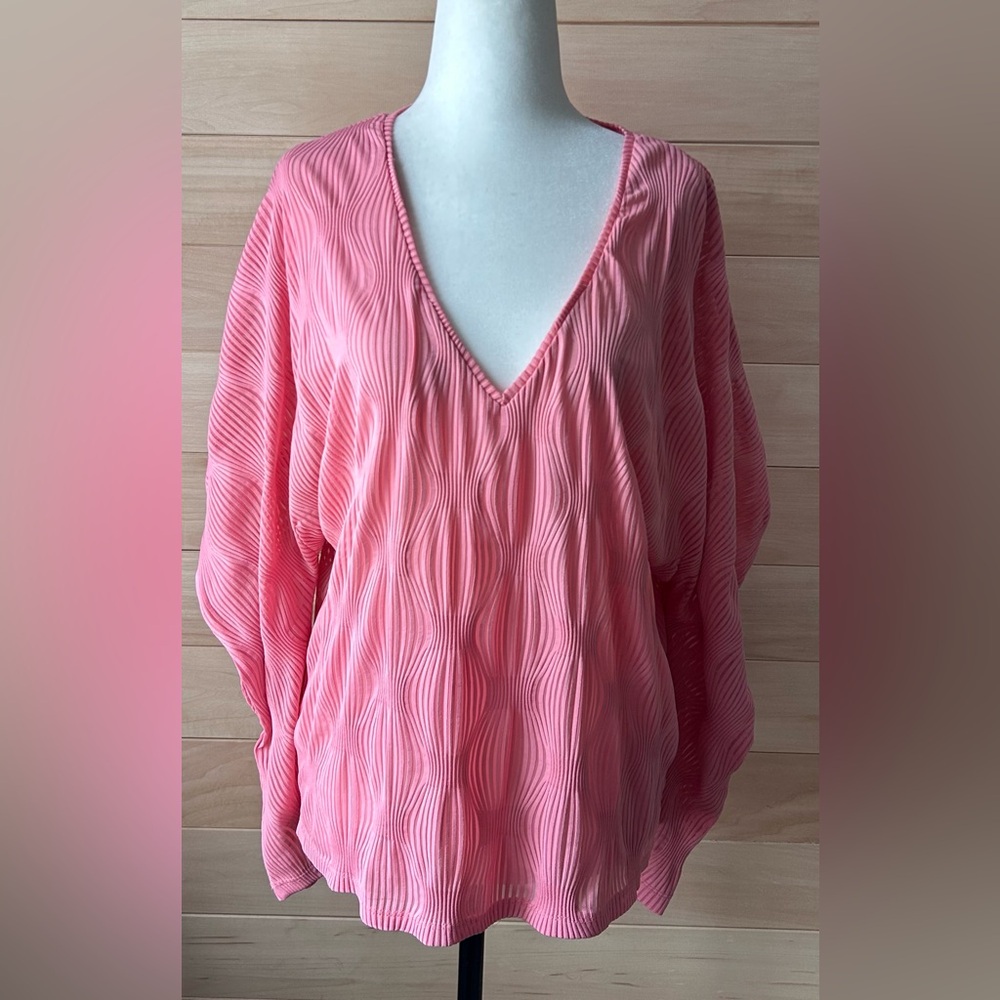 Zara Coral Ripple V-Neck Blouse oversized, textured pink peach coral wavy fabric